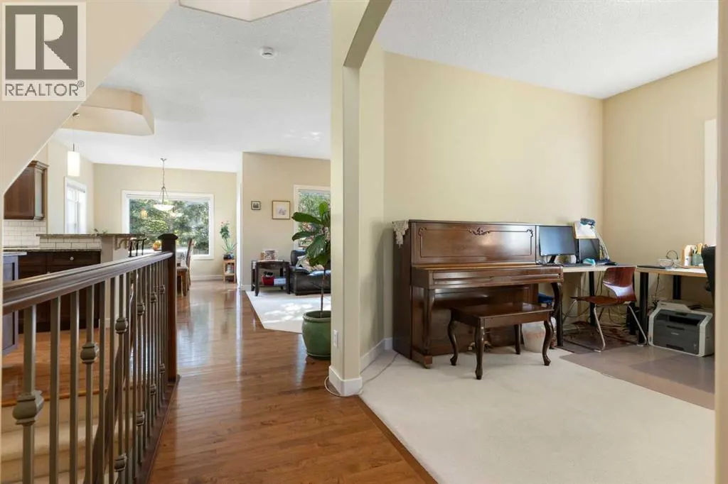46 Tuscany Glen Way NW