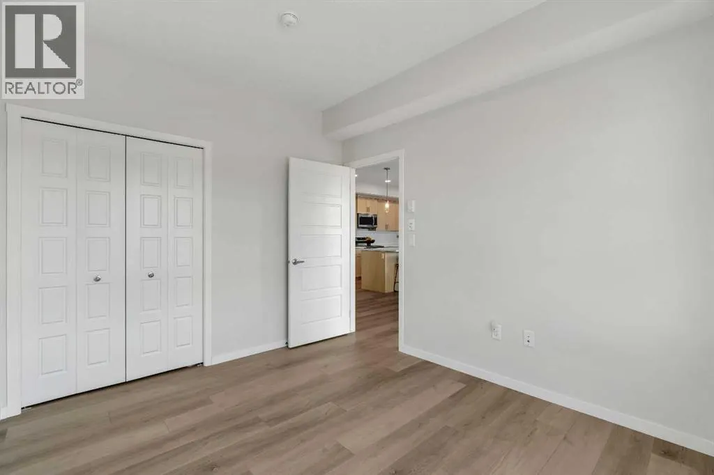 302, 40 Carrington Plaza NW
