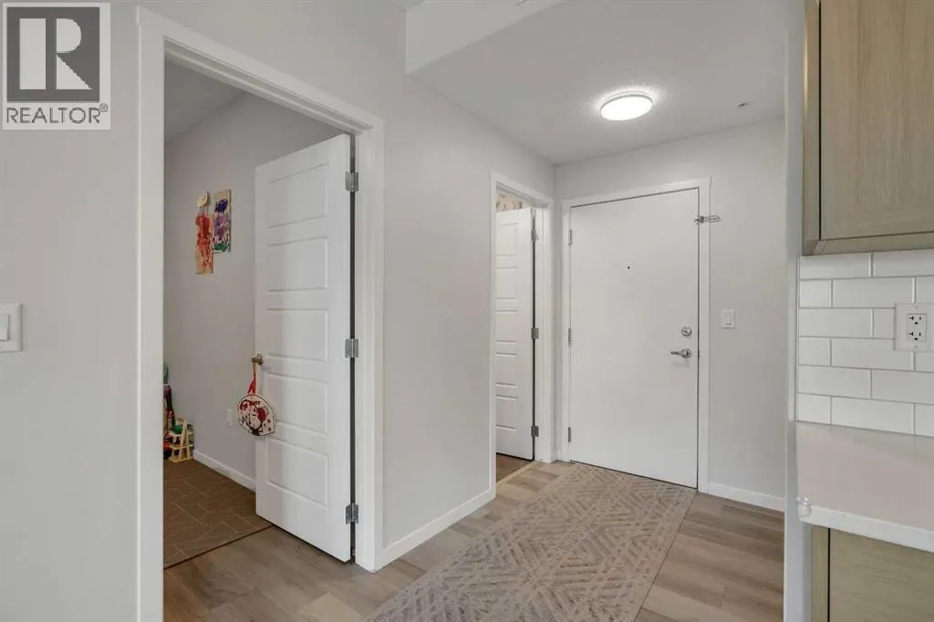 302, 40 Carrington Plaza NW