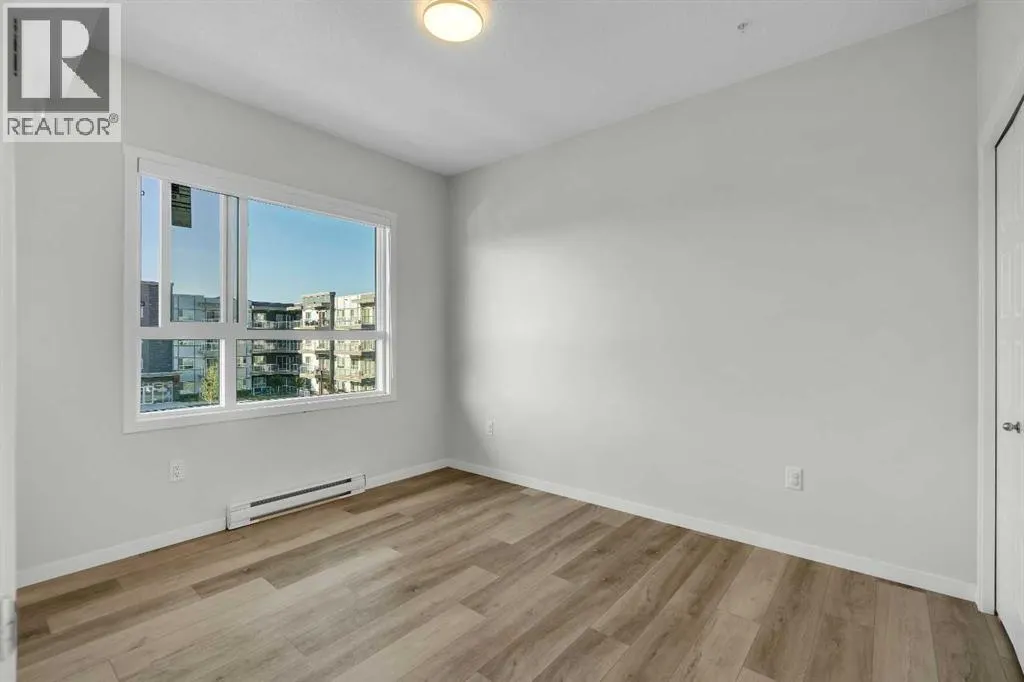 302, 40 Carrington Plaza NW