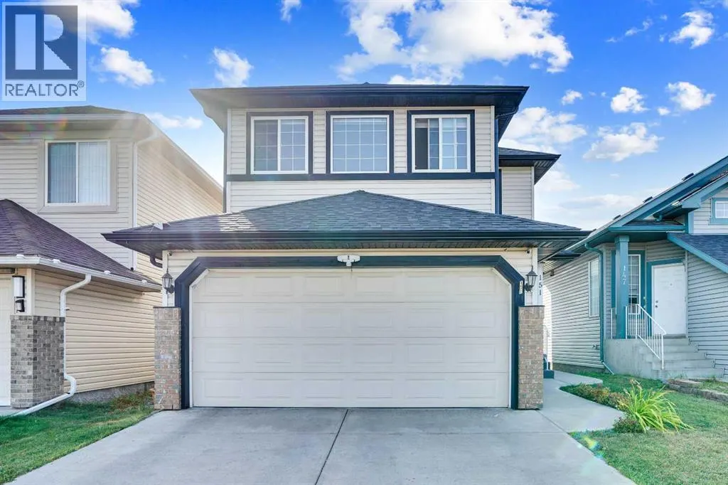 151 Saddlehorn Close NE