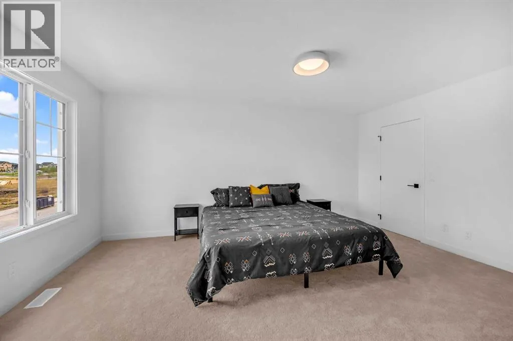 288 Sora Terrace SE