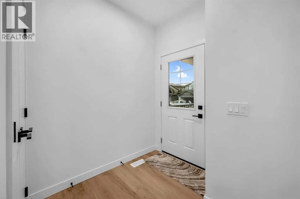 288 Sora Terrace SE