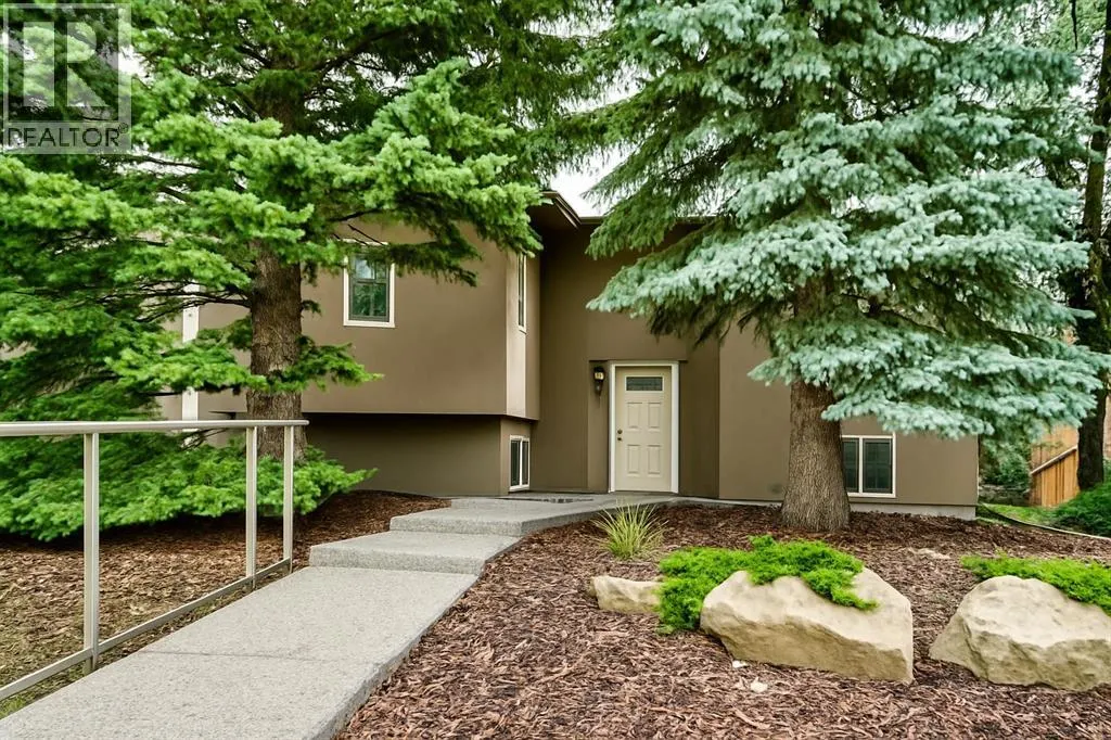 16 Rundleson Way NE