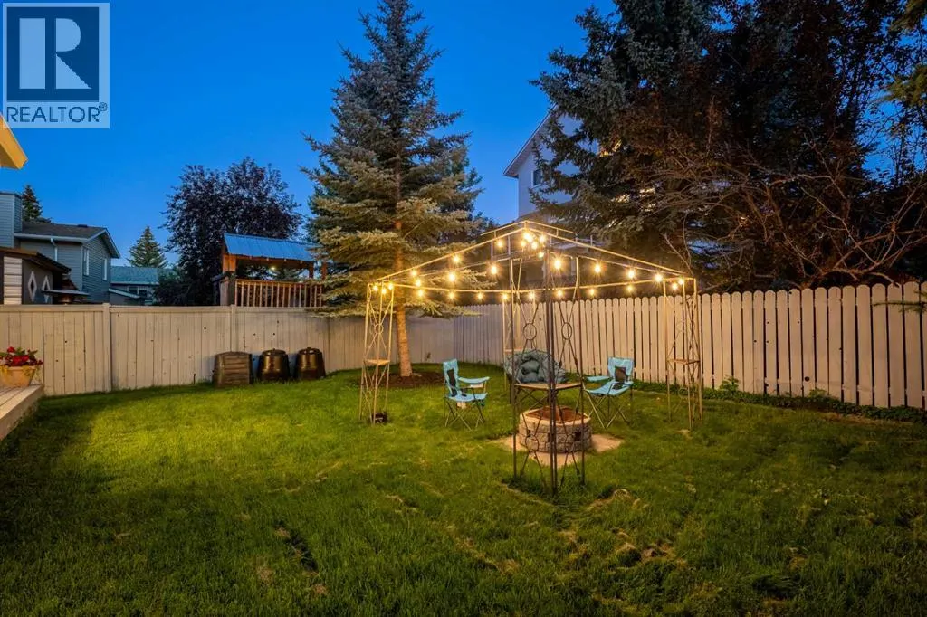 74 Sandringham Way NW