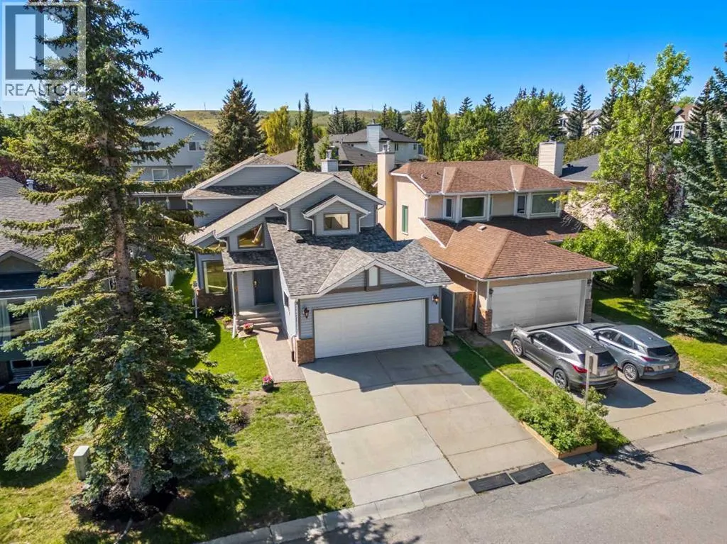 74 Sandringham Way NW