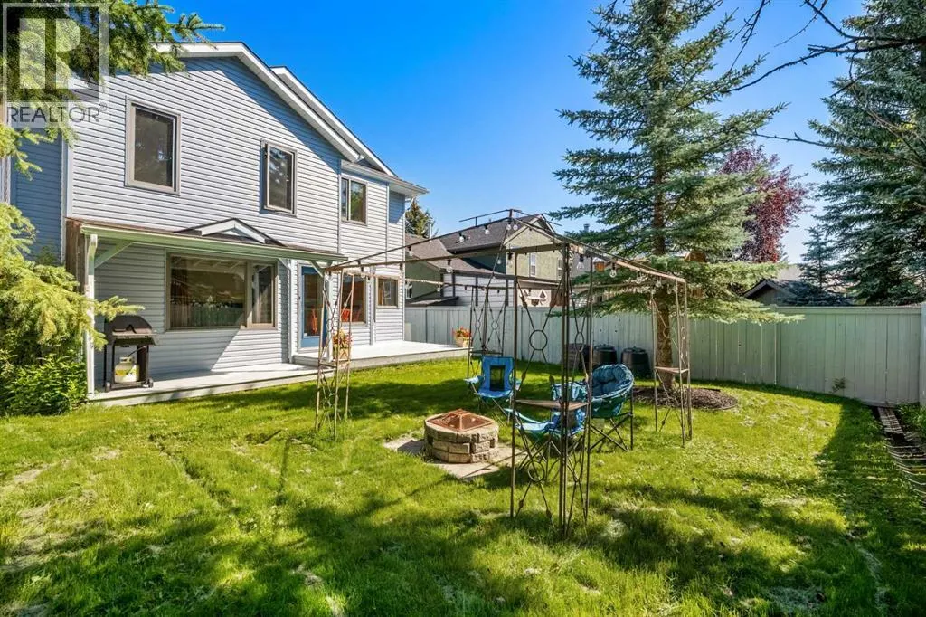 74 Sandringham Way NW
