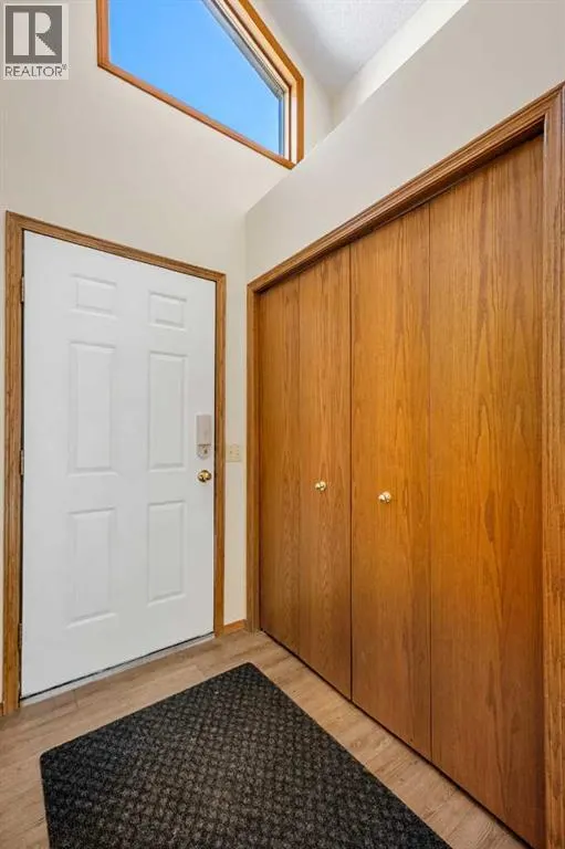74 Sandringham Way NW