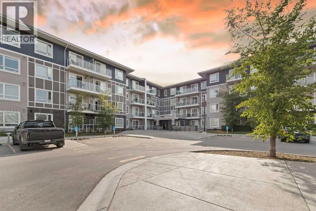 1404, 76 cornerstone Passage NE