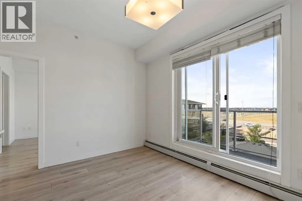 1404, 76 cornerstone Passage NE