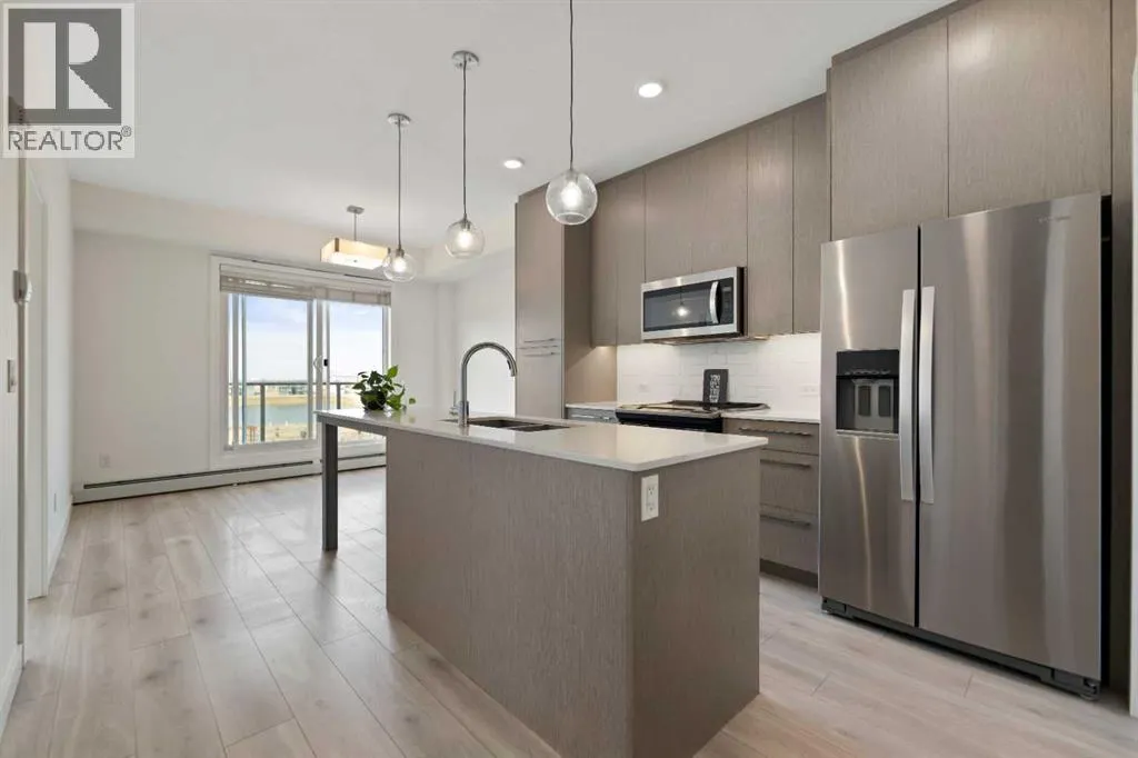 1404, 76 cornerstone Passage NE