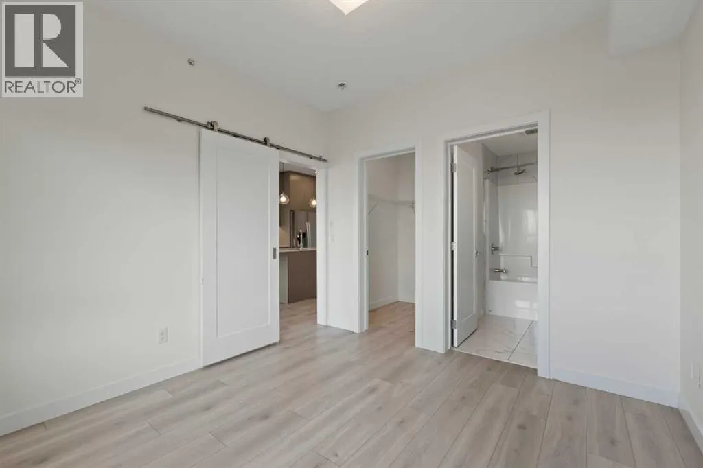 1404, 76 cornerstone Passage NE