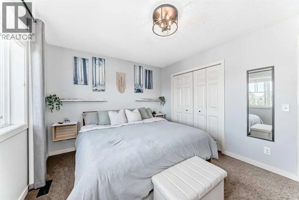 28 Sunset Road
