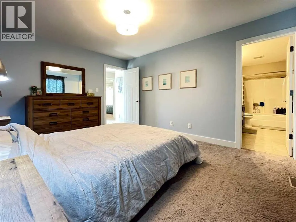 1271 Keystone Road W