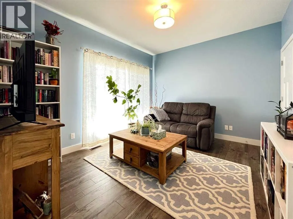 1271 Keystone Road W