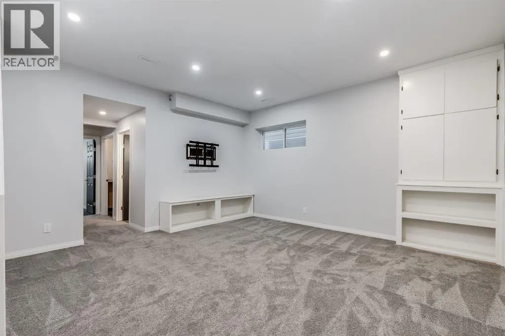 267 Cranford Close SE