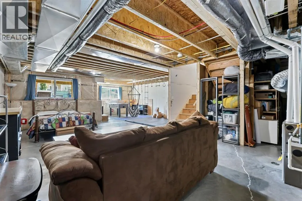 10 Poplar Ridge Close