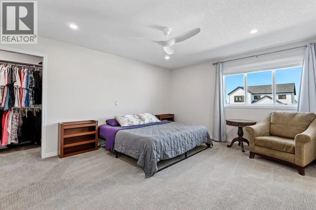 10 Poplar Ridge Close
