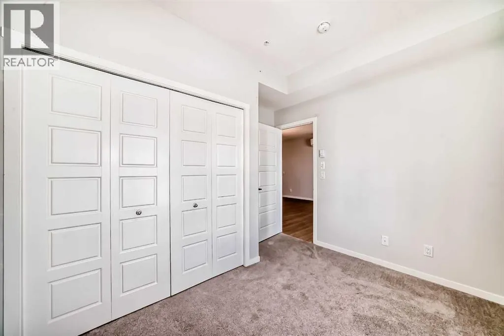1403, 220 Seton Grove SE