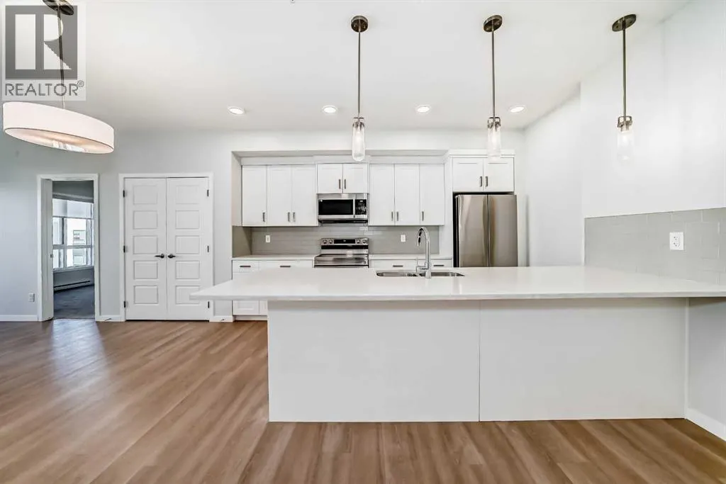 1403, 220 Seton Grove SE