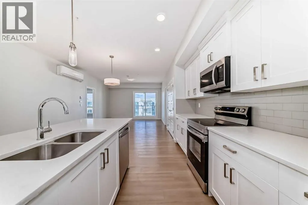 1403, 220 Seton Grove SE