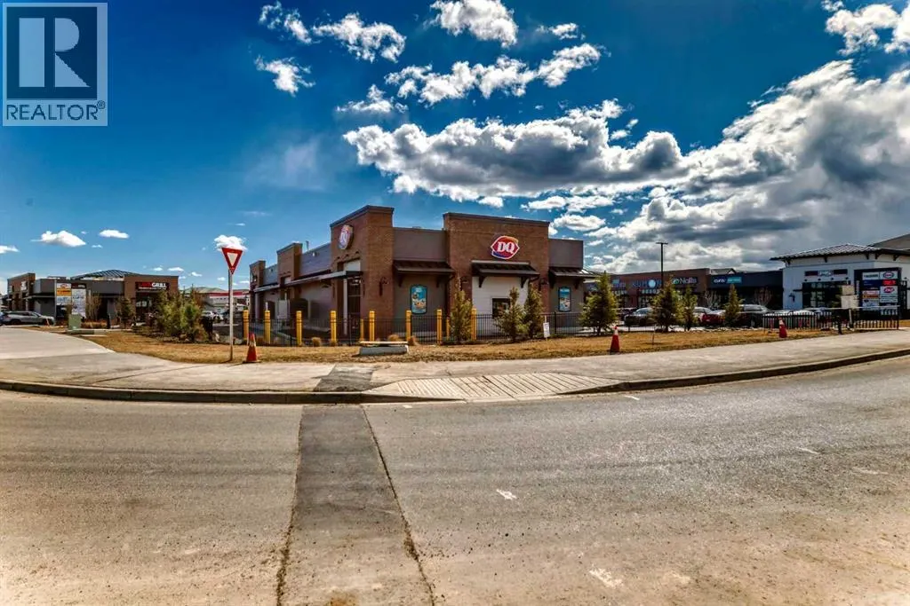 1403, 220 Seton Grove SE
