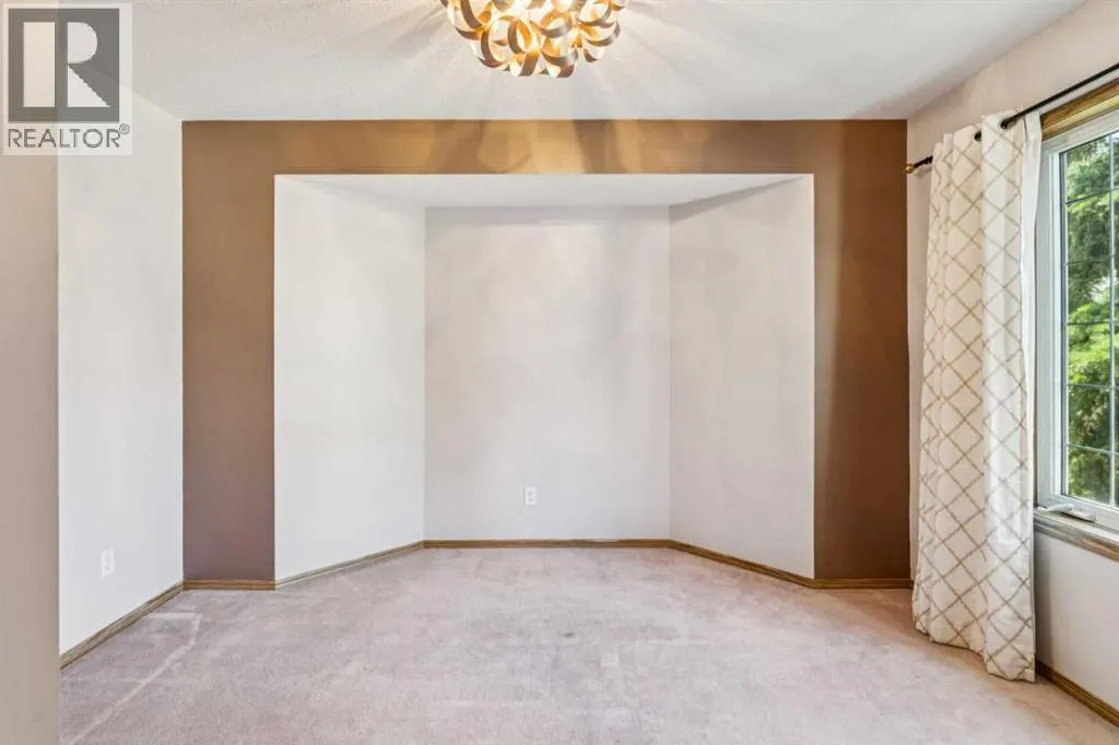 38 Somervale Point SW