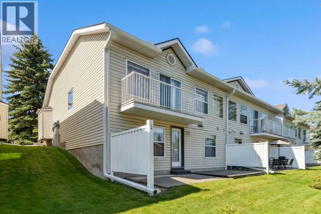 38 Somervale Point SW