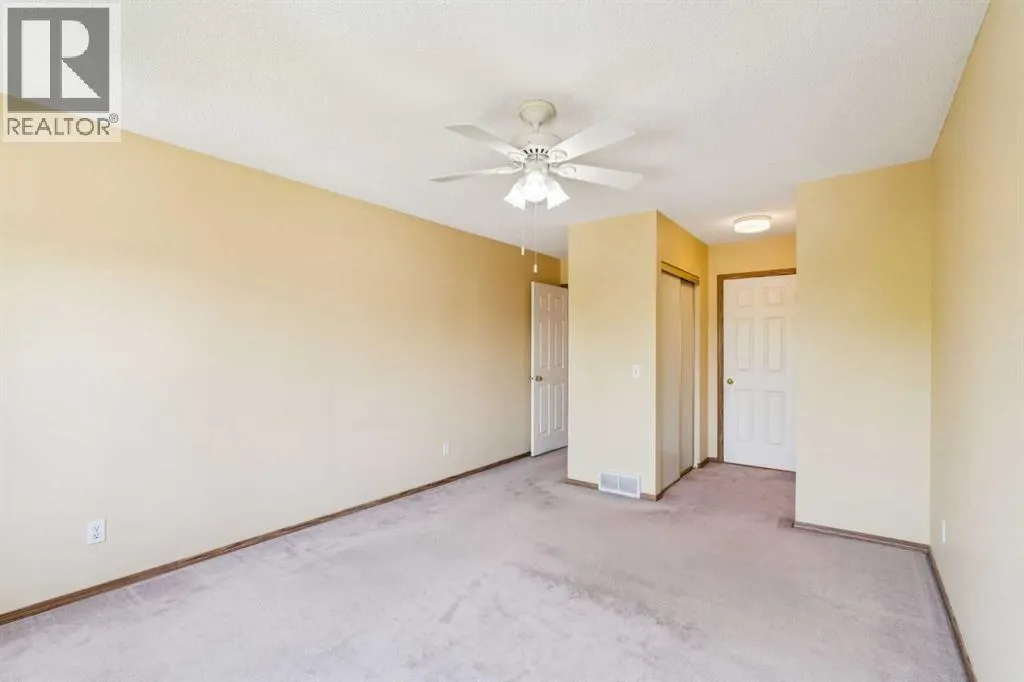 38 Somervale Point SW