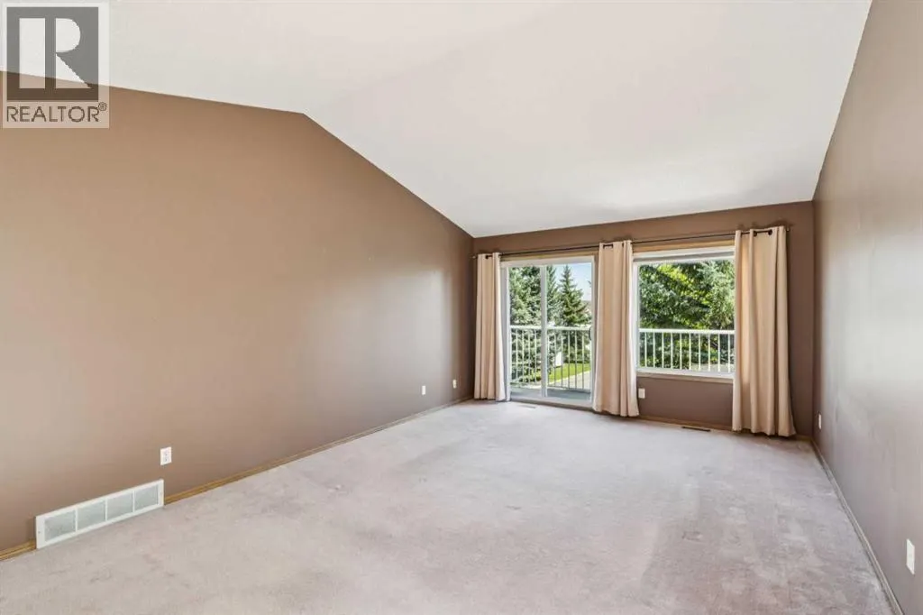 38 Somervale Point SW