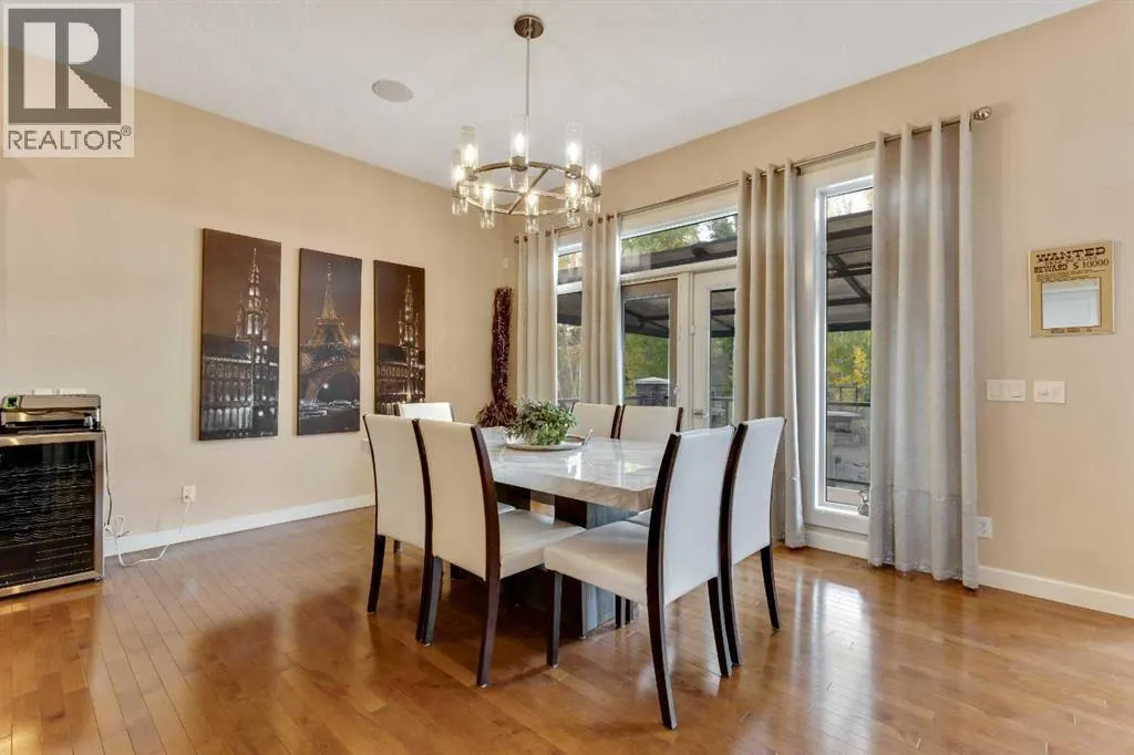 200 Cranleigh Terrace SE