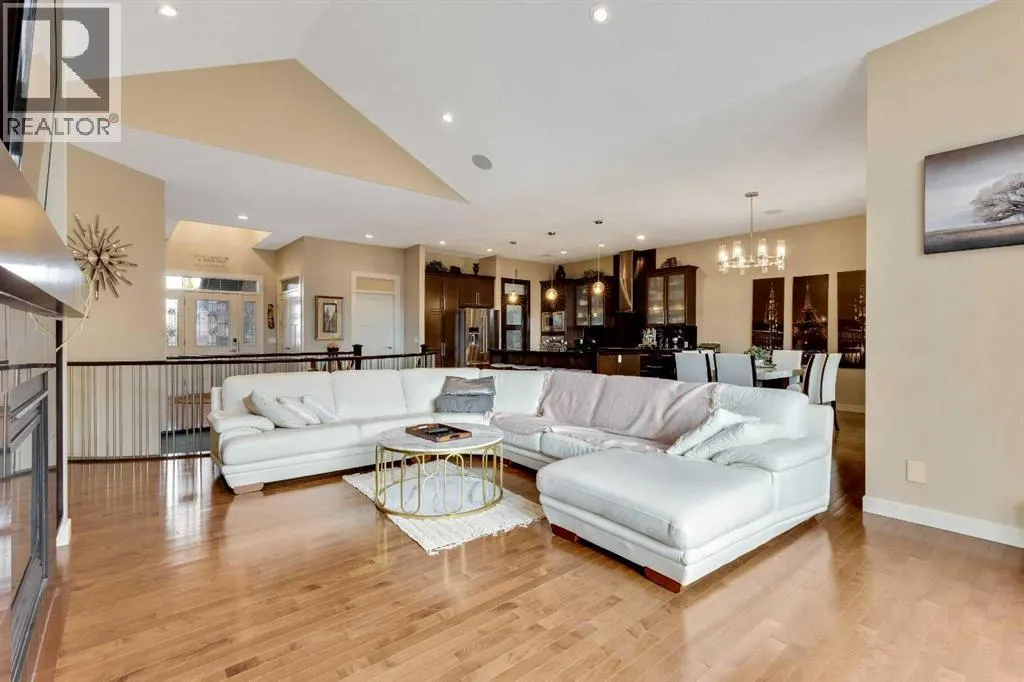 200 Cranleigh Terrace SE