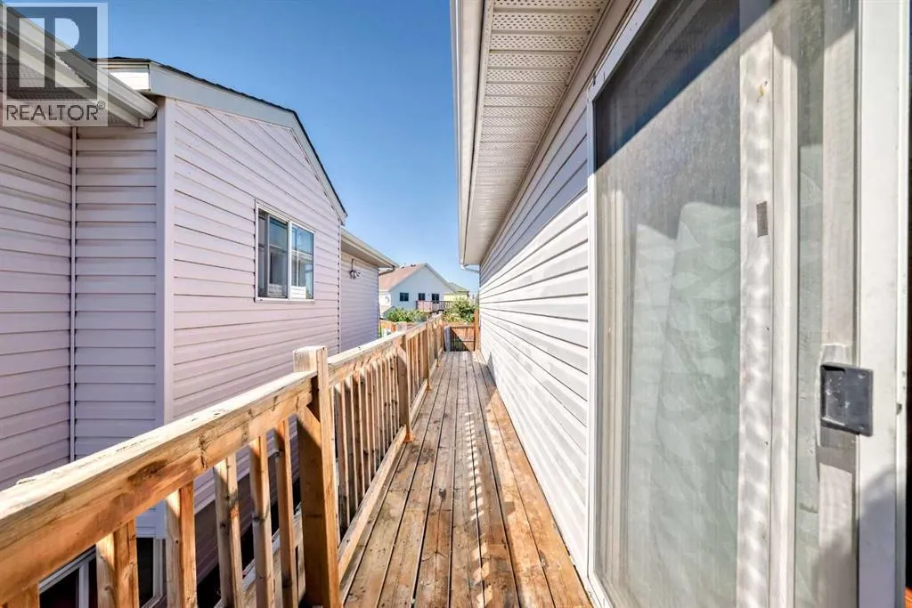 55 Applemead Court SE