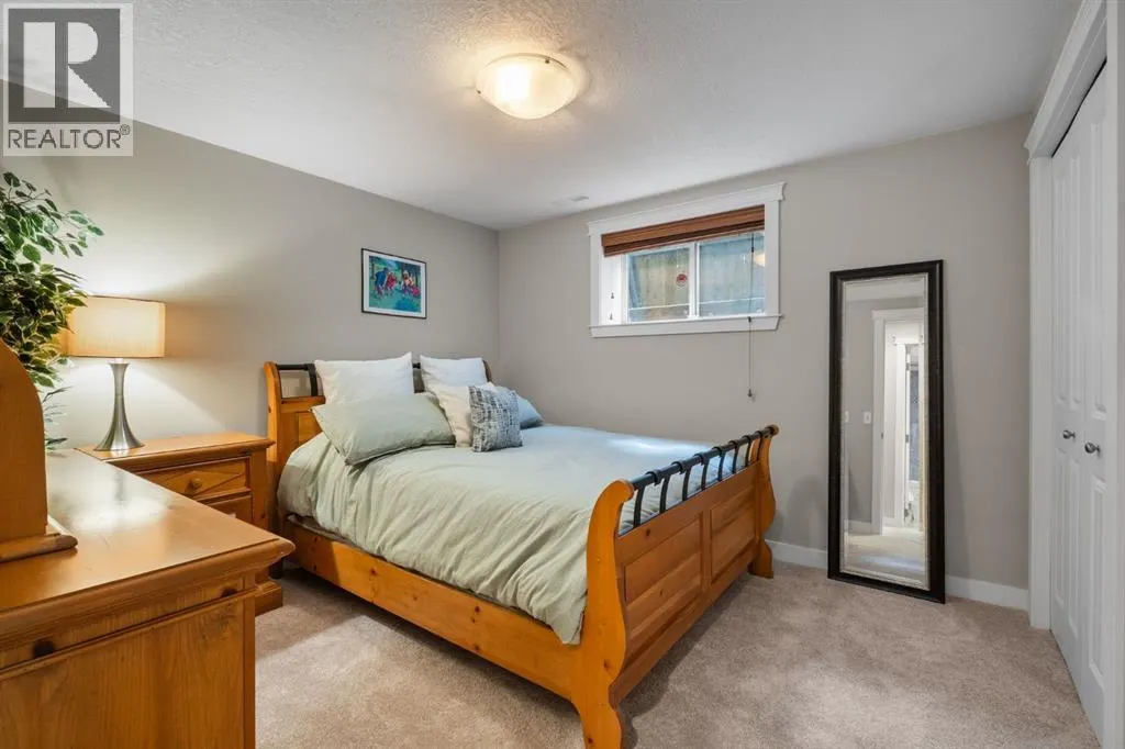 50 Glenfield Road SW