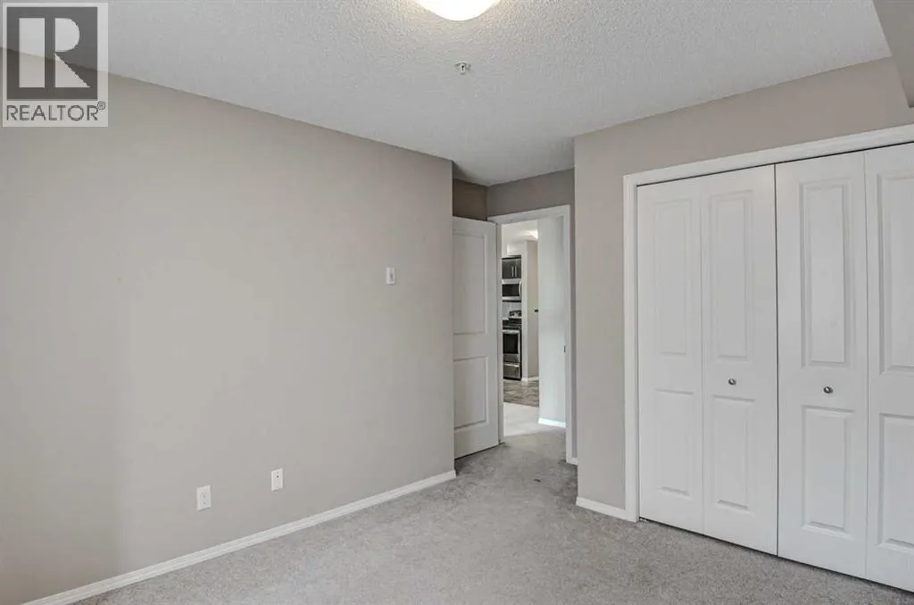 221, 195 Kincora  Glen Road NW