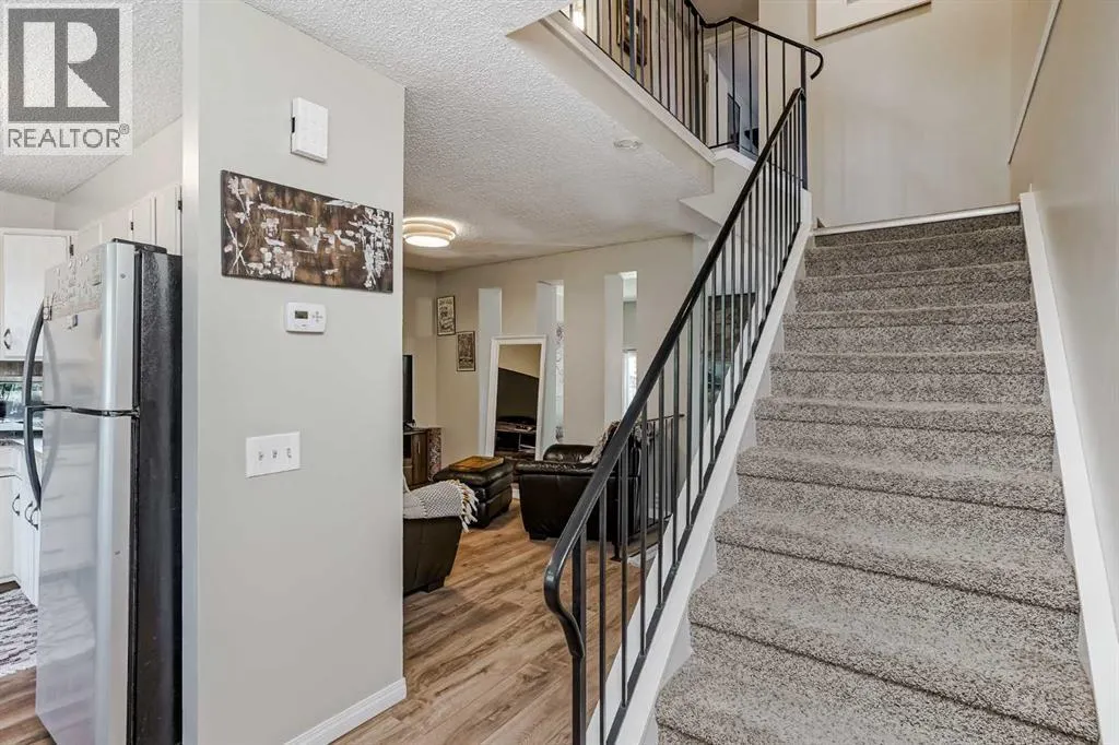 29, 99 Midpark Gardens SE