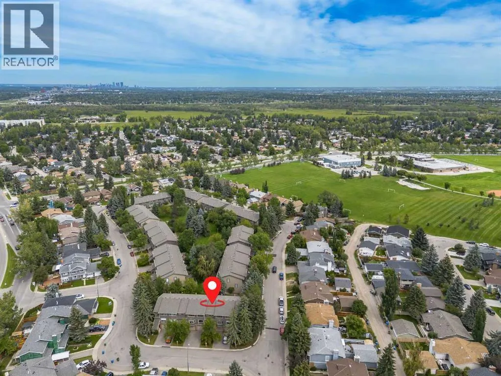 29, 99 Midpark Gardens SE