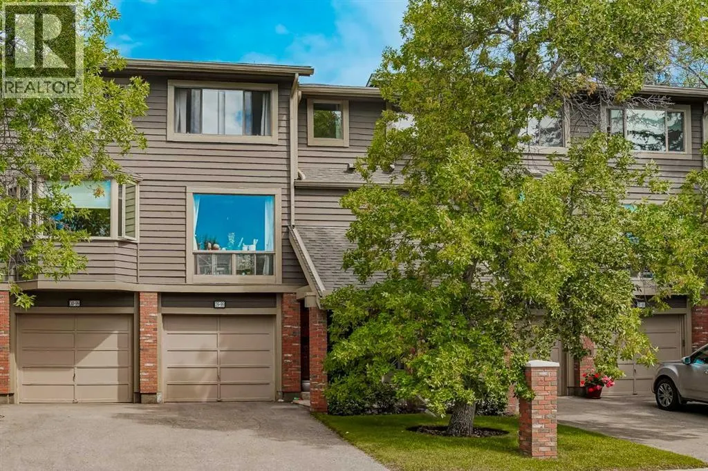 29, 99 Midpark Gardens SE