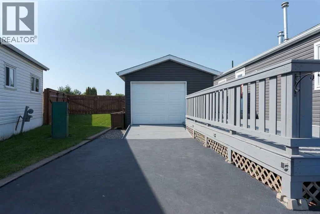 132 Grey Owl Place