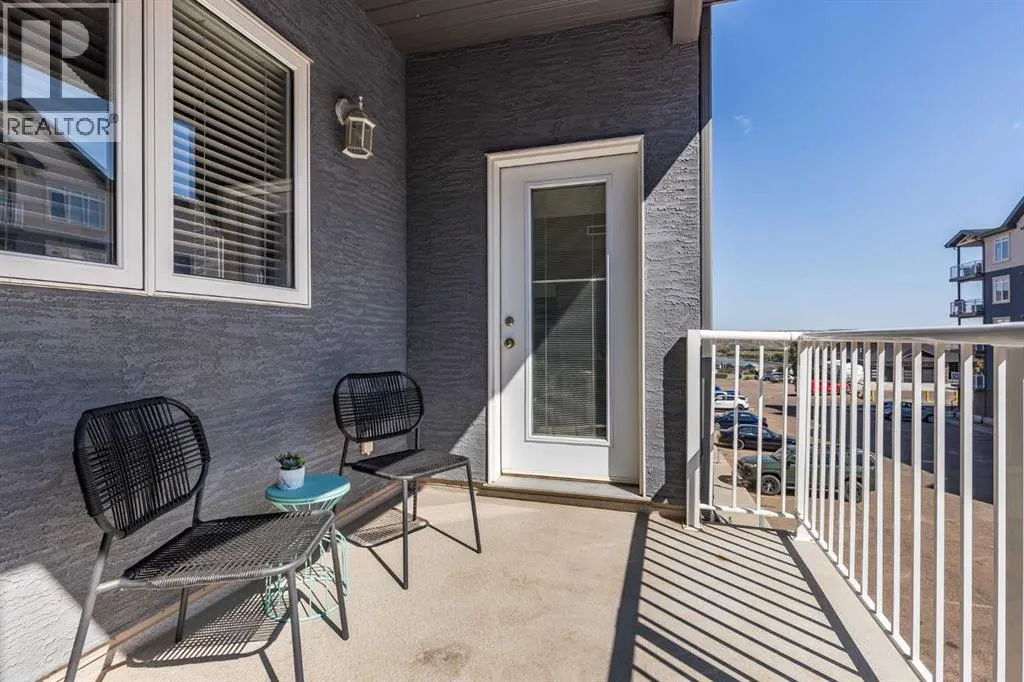 303, 19 Terrace View NE