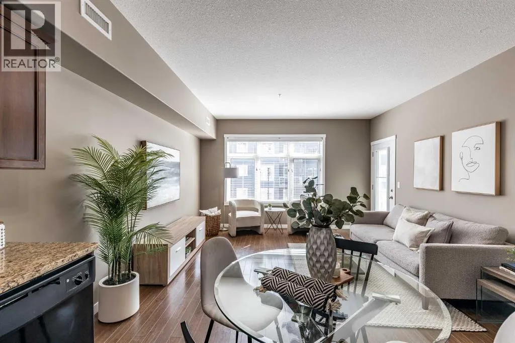 303, 19 Terrace View NE