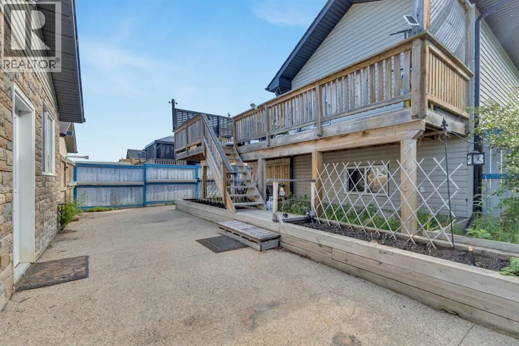 82 Hinshaw Drive W