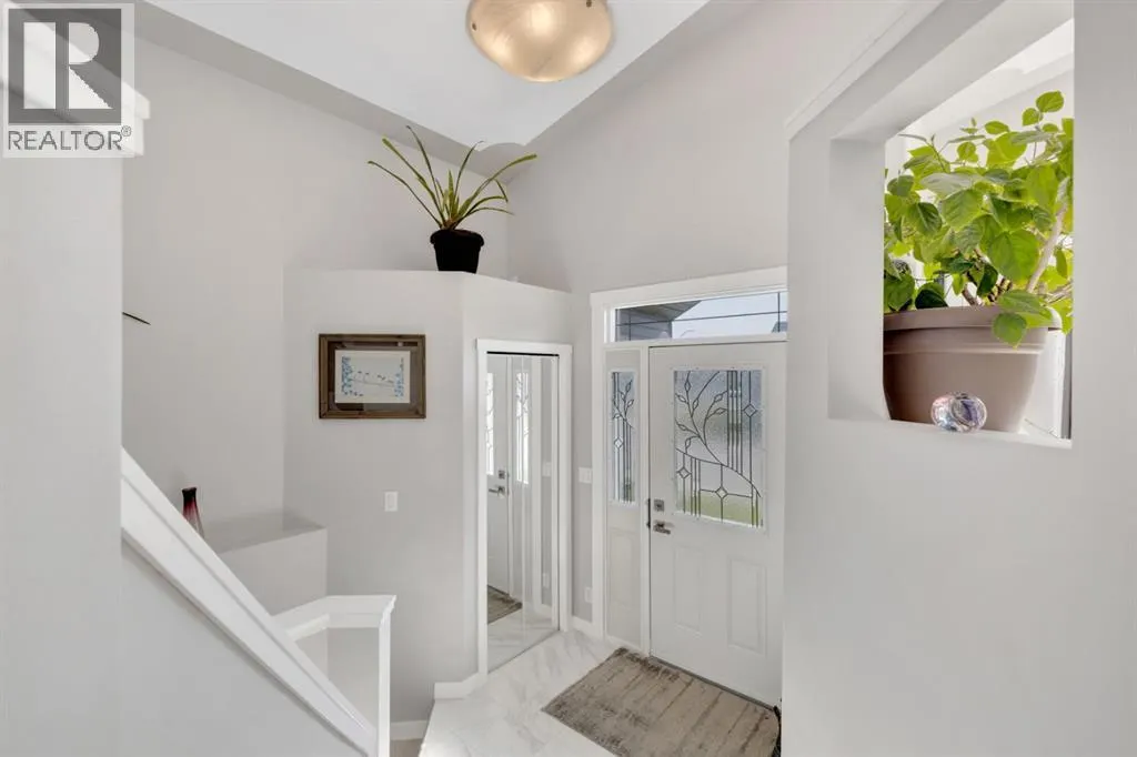 82 Hinshaw Drive W