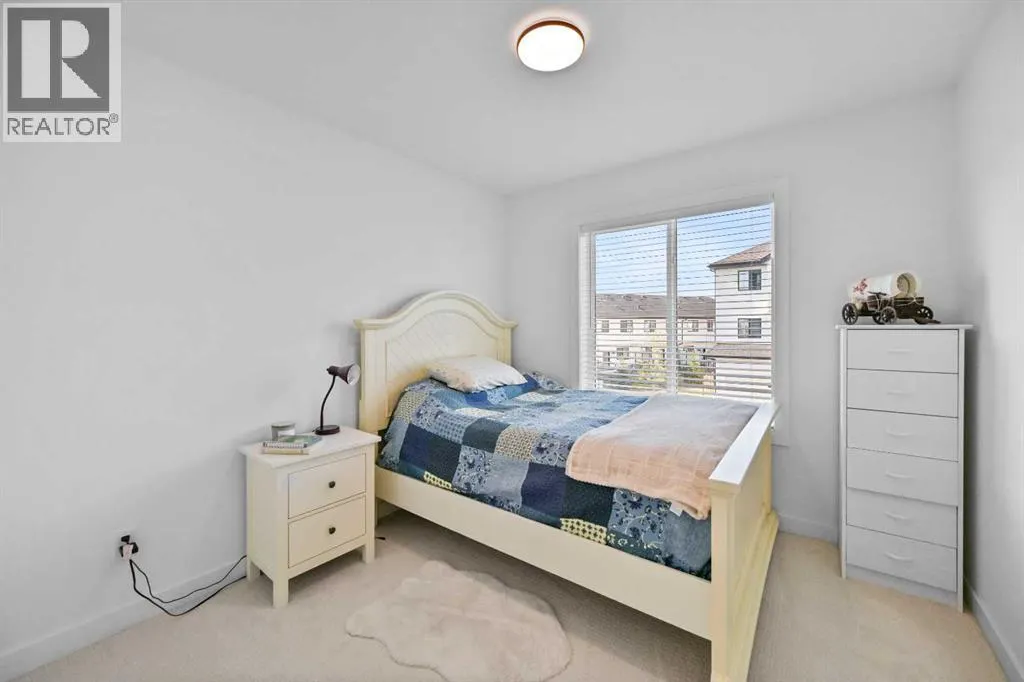 60 Amblefield Terrace NW