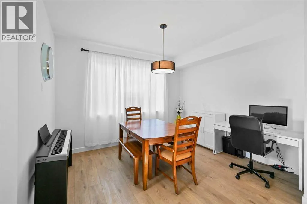 60 Amblefield Terrace NW