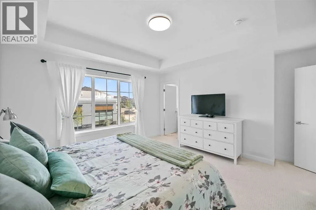 60 Amblefield Terrace NW