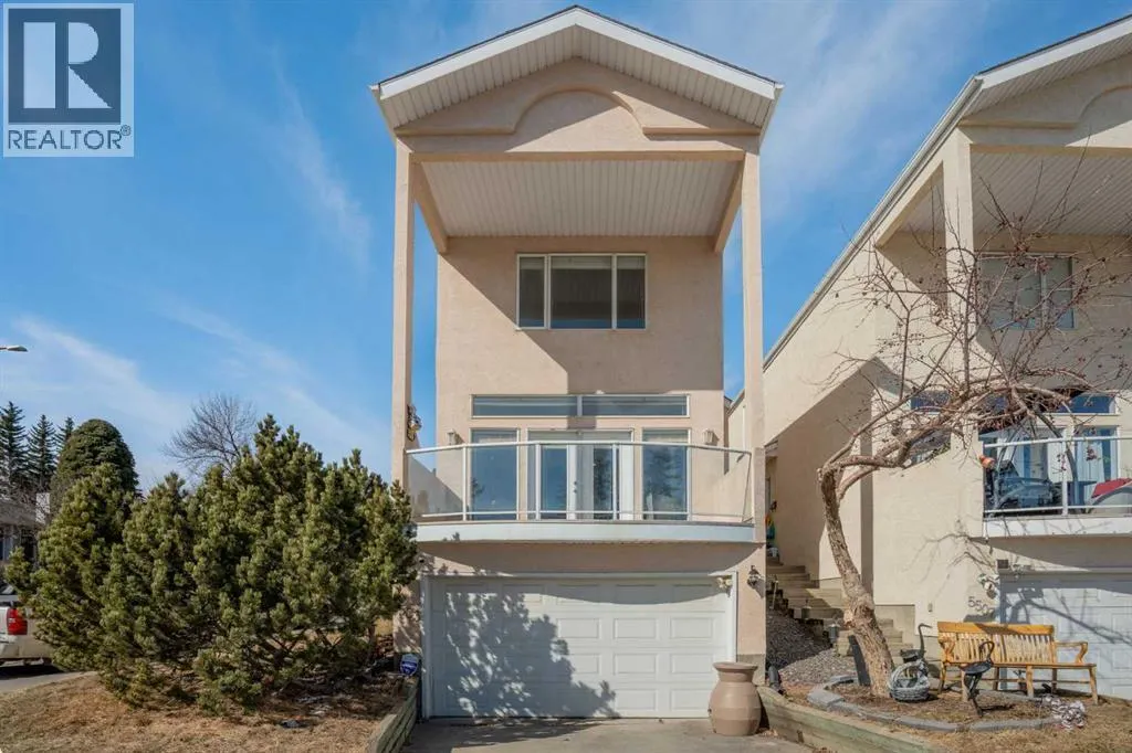 5503 Strathcona Hill SW