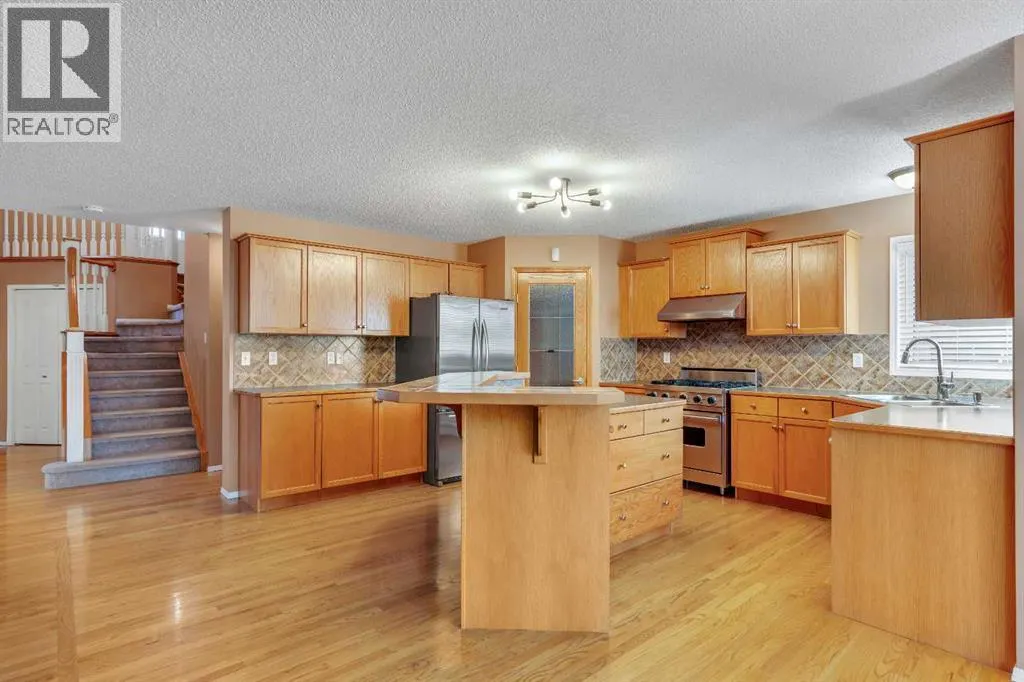 150 Harvest Oak View NE