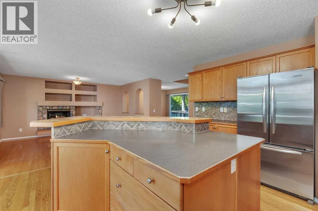 150 Harvest Oak View NE