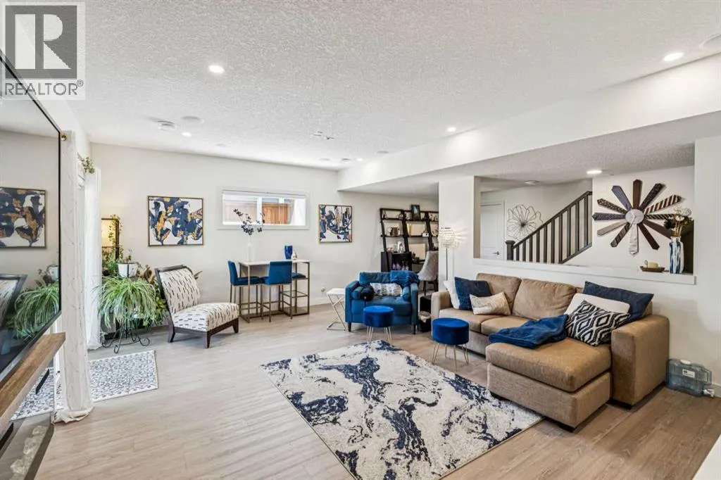 325 325 Kinniburgh